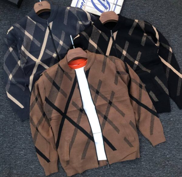 Pull homme confortable Dav business(Dar es salaam)
